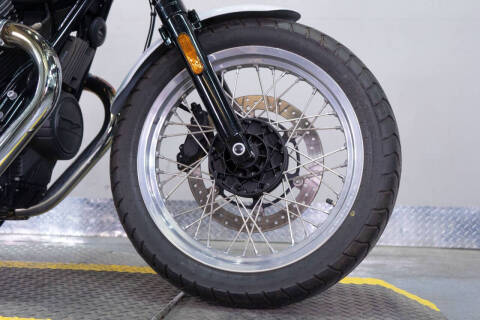 2021 Moto Guzzi V7 Special
