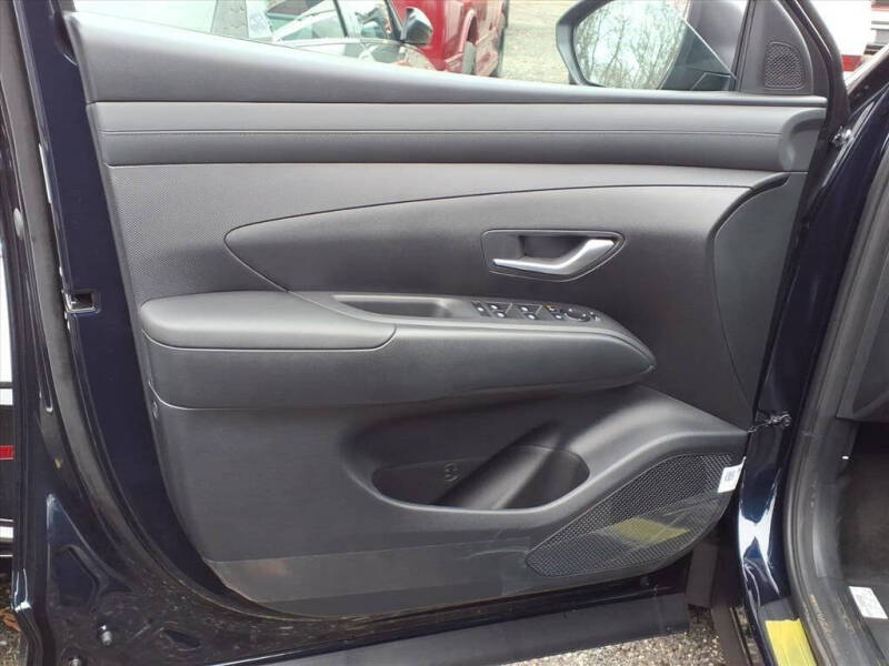 2026 Hyundai Tucson Hybrid Blue SE