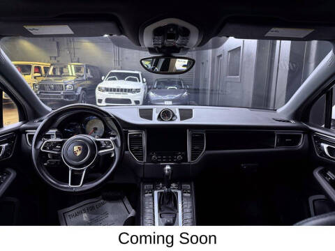 2017 Porsche Macan S