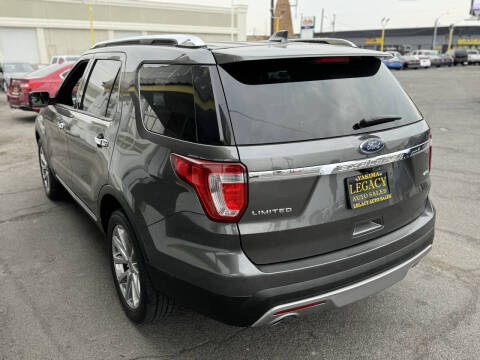 2017 Ford Explorer Limited