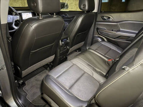 2020 GMC Acadia SLT