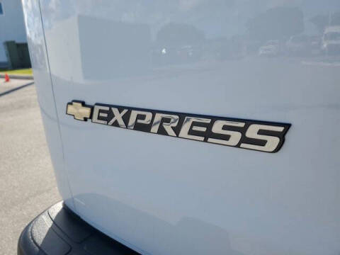 2024 Chevrolet Express 2500