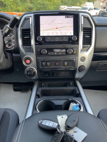 2021 Nissan Titan SV