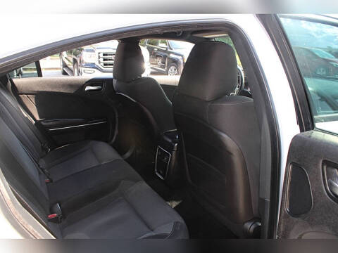 2015 Dodge Charger SXT