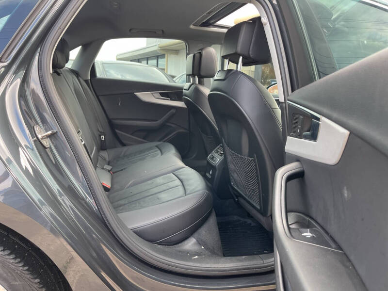 2018 Audi A4 2.0T quattro Premium Plus