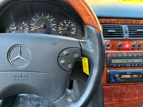 2000 Mercedes-Benz E-Class E 320