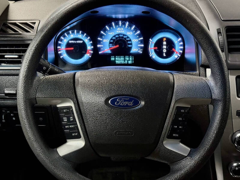 2012 Ford Fusion SE
