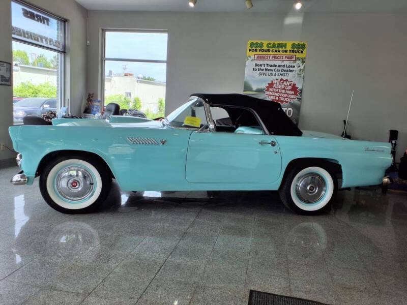 1955 Ford Thunderbird