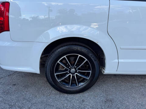 2015 Dodge Grand Caravan SE