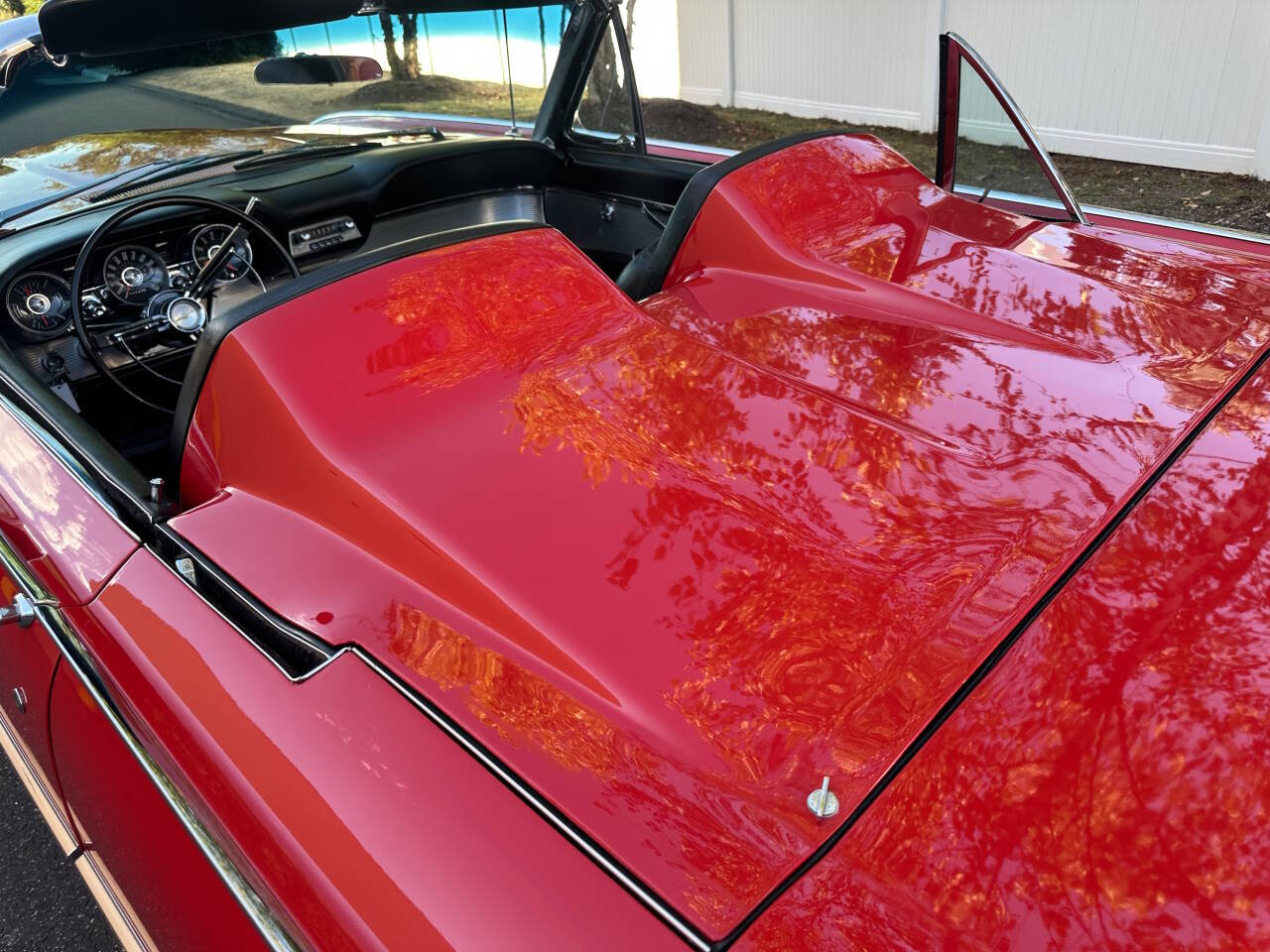 1962 Ford Thunderbird 9