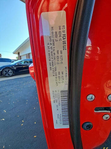 2015 Dodge Challenger SXT Plus