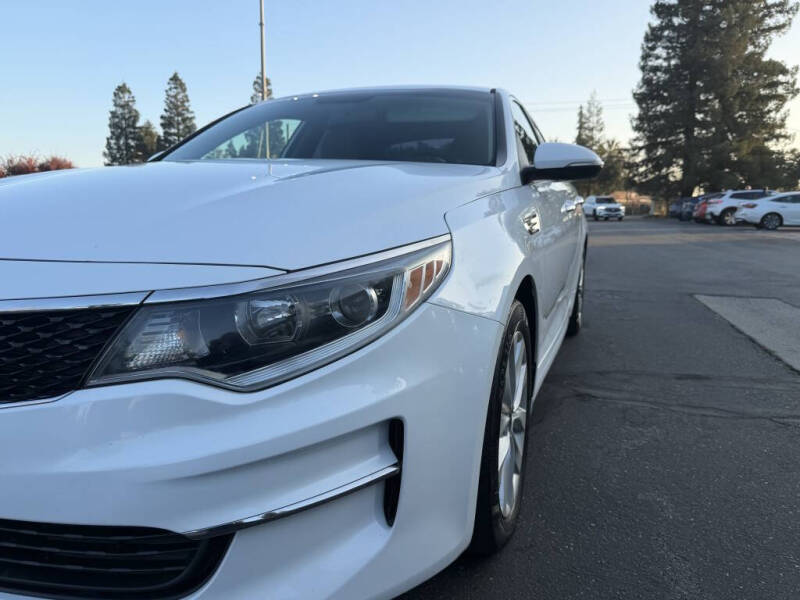 2016 Kia Optima LX