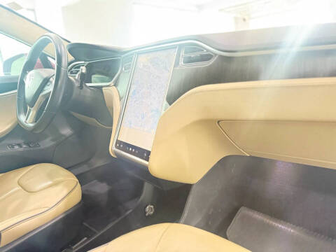 2013 Tesla Model S Performance