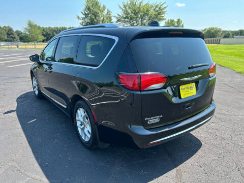 2020 Chrysler Pacifica Touring L Plus