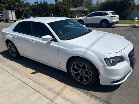 2018 Chrysler 300