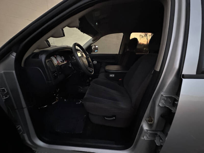 2004 Dodge Ram 2500 SLT