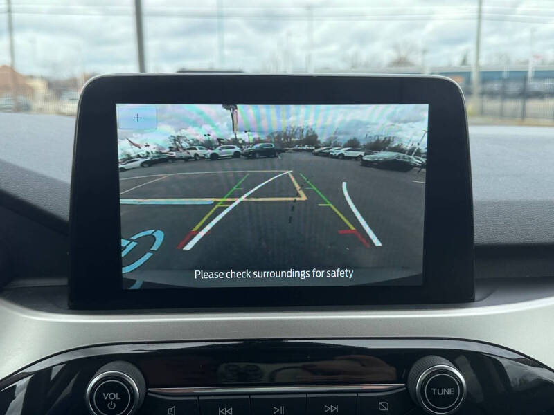 2020 Ford Escape SEL