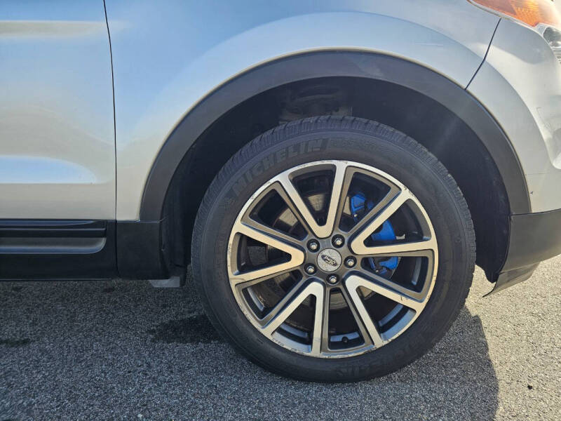 2015 Ford Explorer XLT