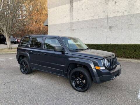 2015 Jeep Patriot for sale at Select Auto in Smithtown NY