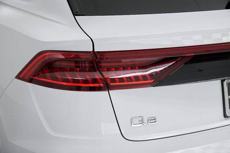 2023 Audi Q8 quattro Premium Plus 55 TFSI