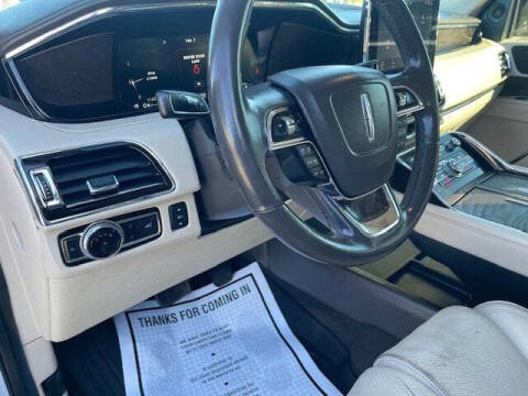 2019 Lincoln Navigator L Select