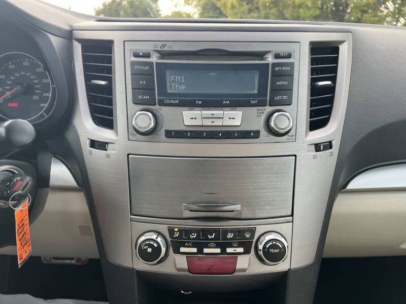 2013 Subaru Legacy 2.5i Premium