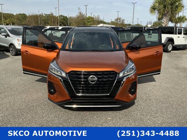 2021 Nissan Kicks SR