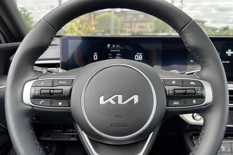 2026 Kia K5