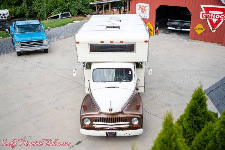 1951 International L-130