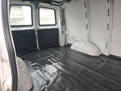 2021 Chevrolet Express 2500