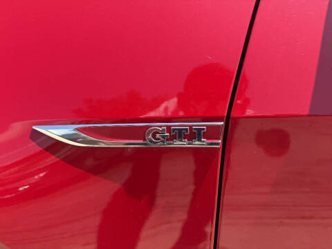 2016 Volkswagen Golf GTI S