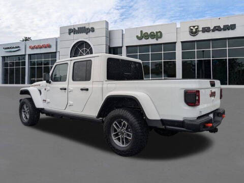 2026 Jeep Gladiator Mojave X