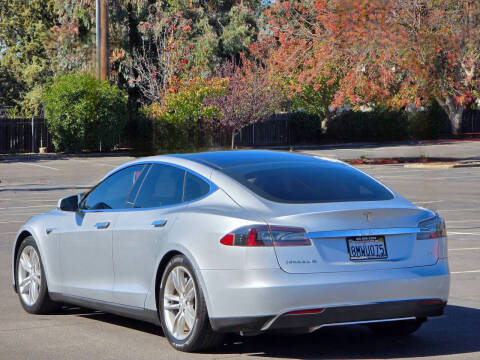2013 Tesla Model S