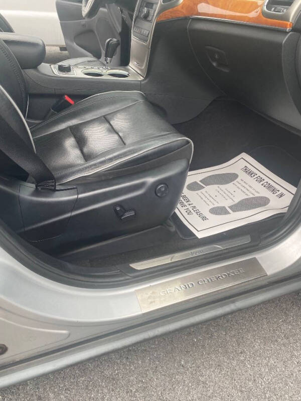 2011 Jeep Grand Cherokee Overland