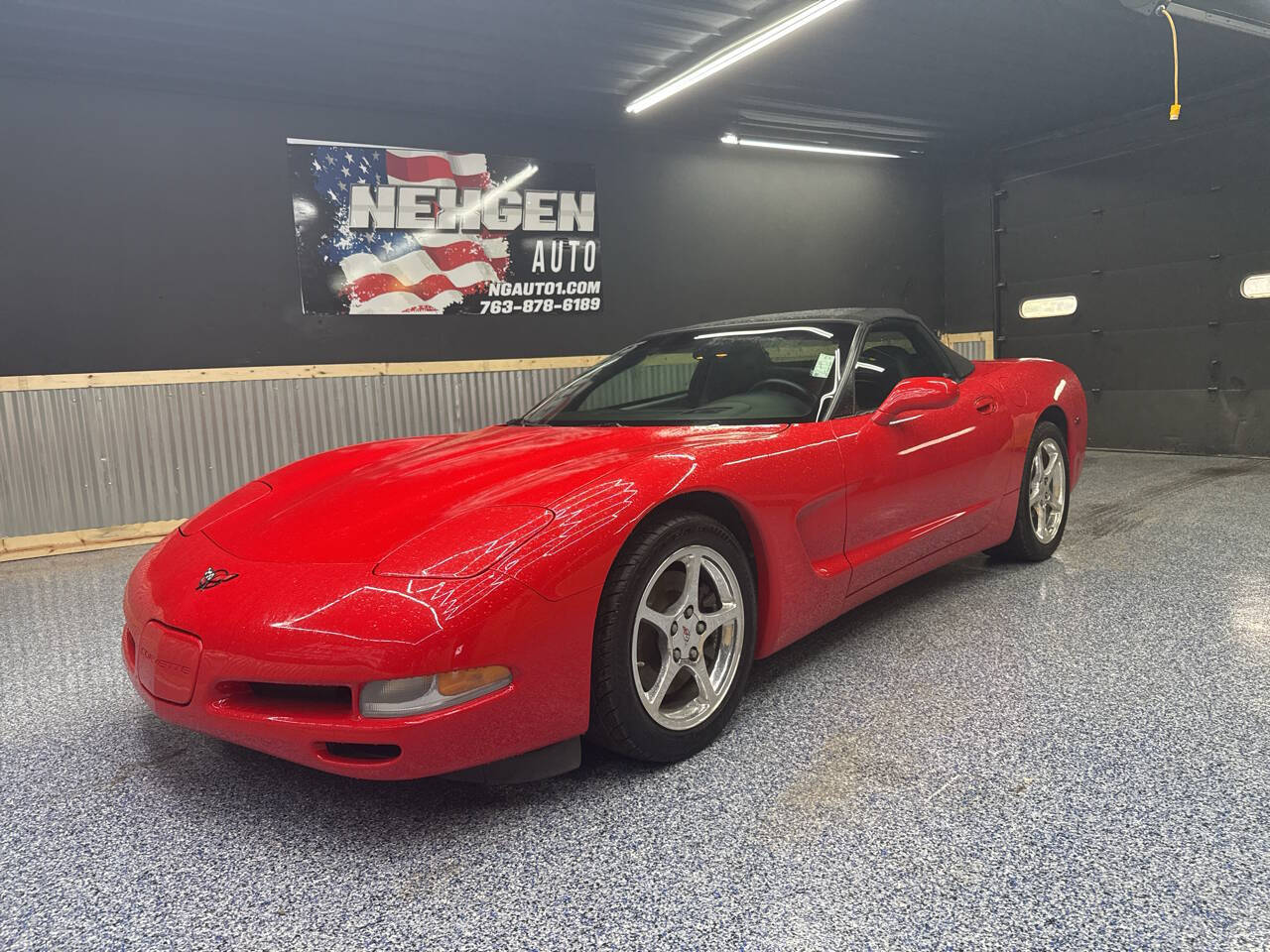 Red 2000 Chevrolet Corvette Base Convertible 2dr Convertible 1