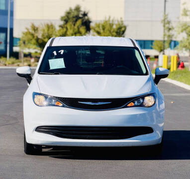 2017 Chrysler Pacifica Touring