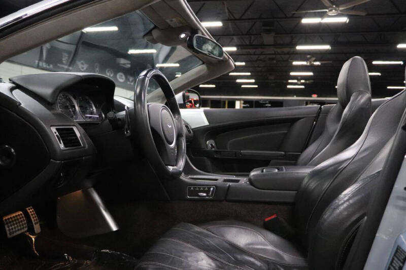 2013 Aston Martin DB9 Volante