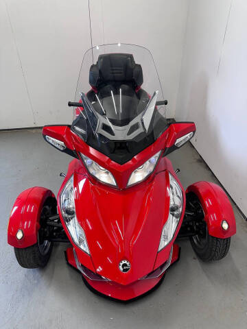 2011 Can-Am Spyder RT-S SE5