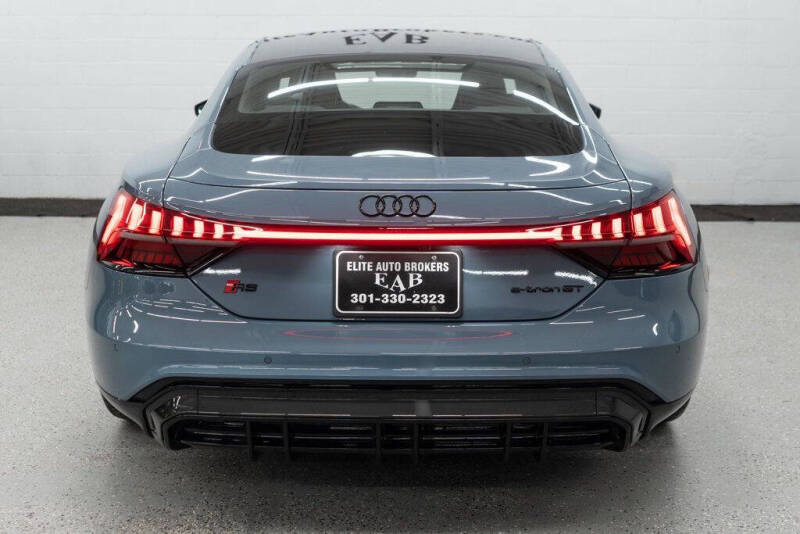 2023 Audi RS e-tron GT quattro