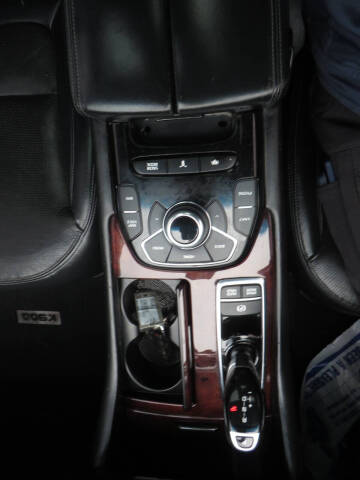 2016 Kia K900 Luxury V6