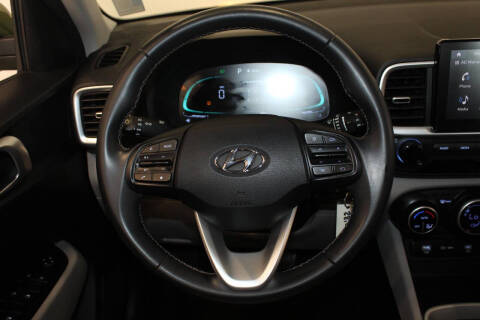 2023 Hyundai Venue SEL