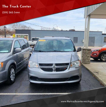 2016 Dodge Grand Caravan for sale at The Truck Center in Michigan City IN