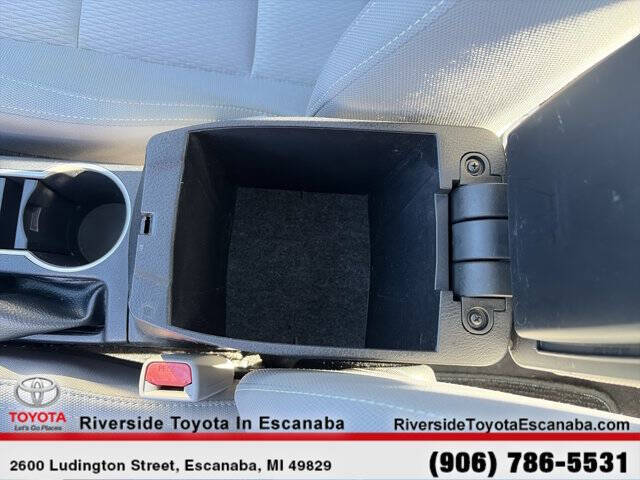 2014 Toyota Corolla LE Plus
