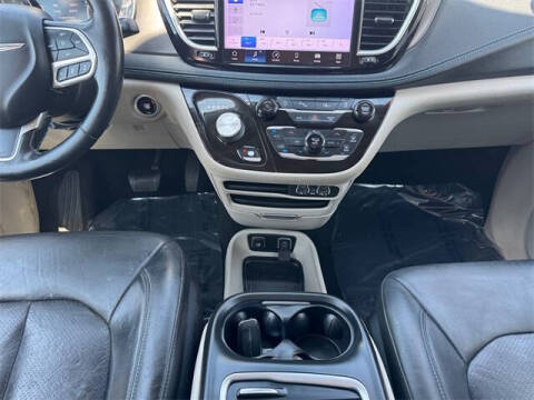 2021 Chrysler Pacifica Touring L