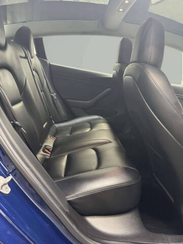 2019 Tesla Model 3 Standard Range