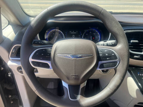 2018 Chrysler Pacifica LX