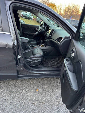 2019 Jeep Cherokee Altitude
