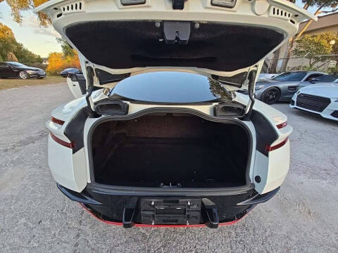 2018 Aston Martin DB11 V8