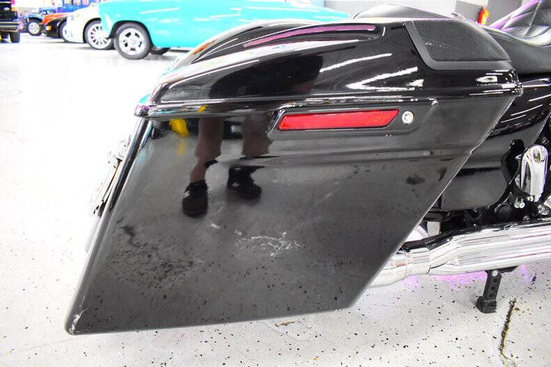 2017 Harley-Davidson Street Glide