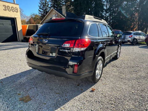 2011 Subaru Outback 2.5i Premium